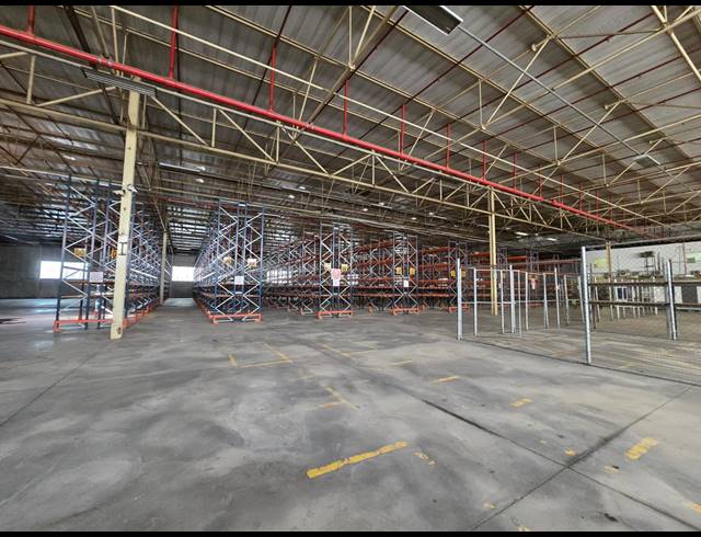12,732M² WAREHOUSE TO LET IN HERIOTDALE